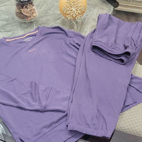femofit Comfy Flowy Pajama Set Medium - Picture 1 of 5